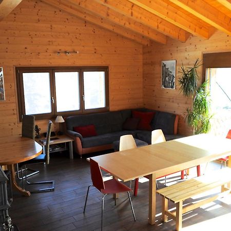 La Tzoum'Hostel La Tzoumaz Bagian luar foto