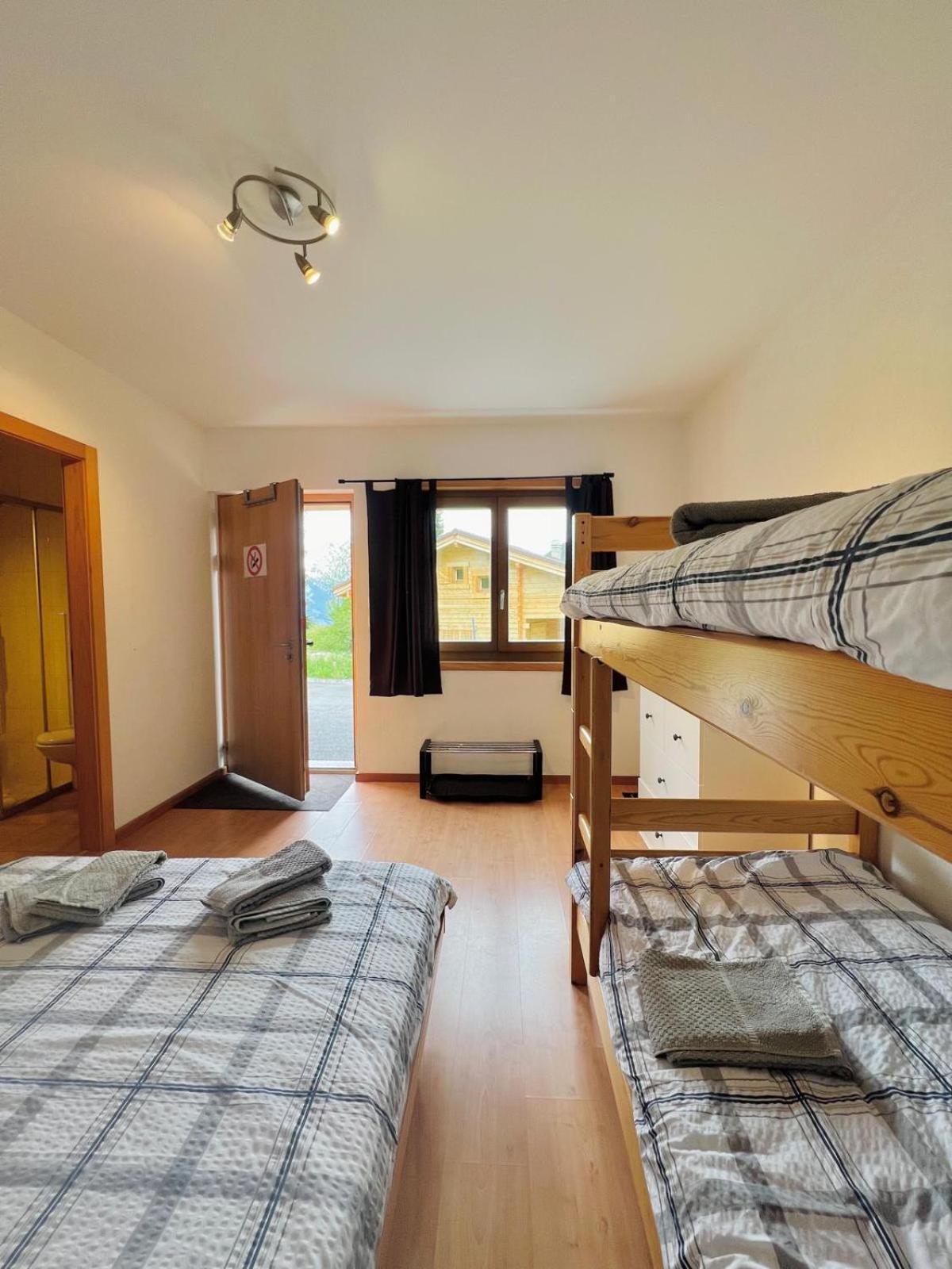 La Tzoum'Hostel La Tzoumaz Bagian luar foto